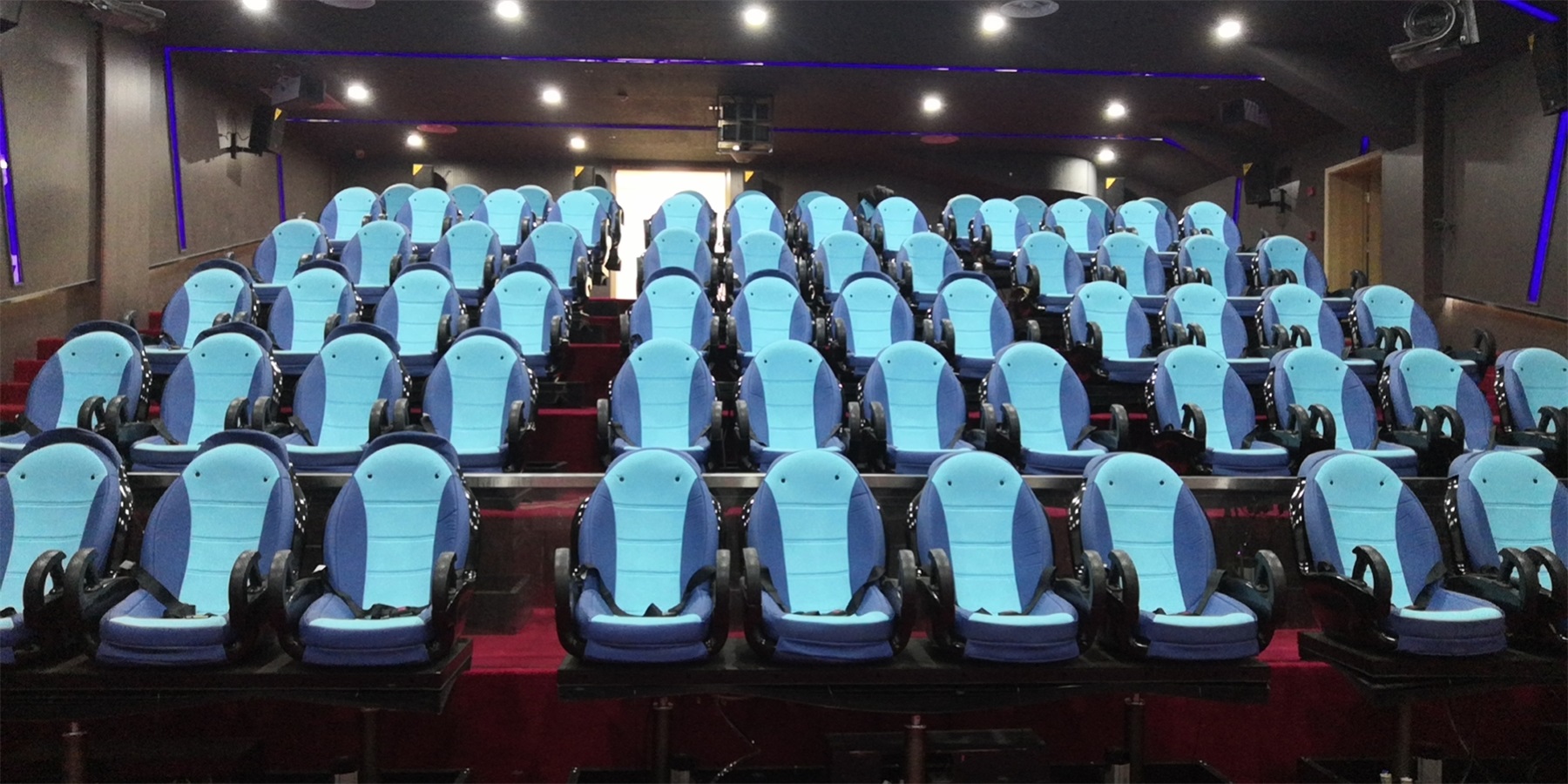 阿哩樂(lè)·中央民族大學(xué)72座5D影院項(xiàng)目安裝完工